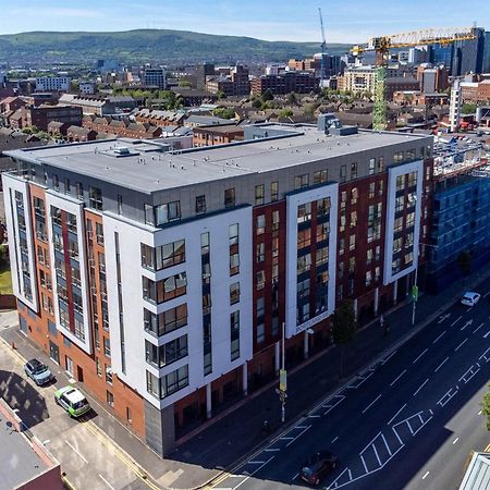 2Br Luxury Flat Belfast City Centre , Free Snacks & Free Netflix Екстериор снимка